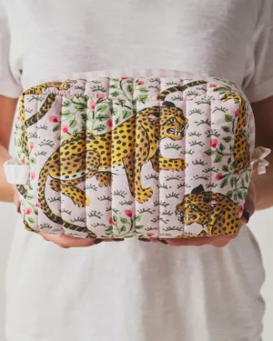 Pouches<Printfresh Bagheera - Quilted Pouch - Blush