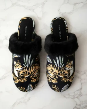 Slippers<Printfresh Untamed Tiger - Velvet Faux-Fur Slippers - Gold Ink
